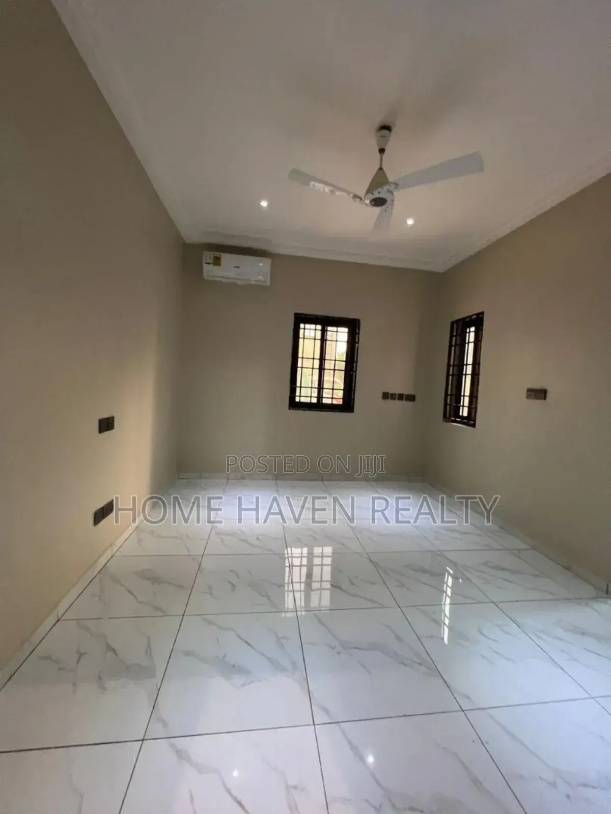4bdrm House in Ogbojo, East Legon for sale in East Legon
