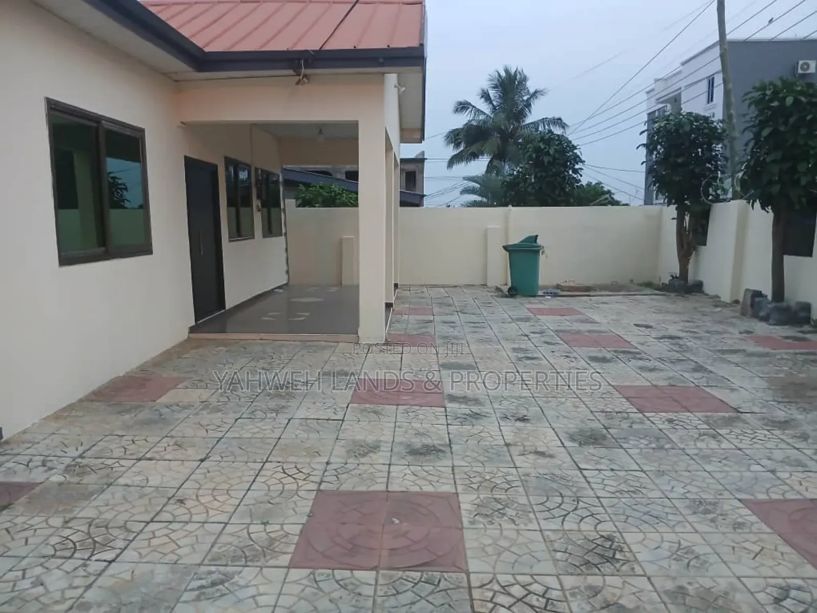 2bdrm House in Spintex for rent in Spintex