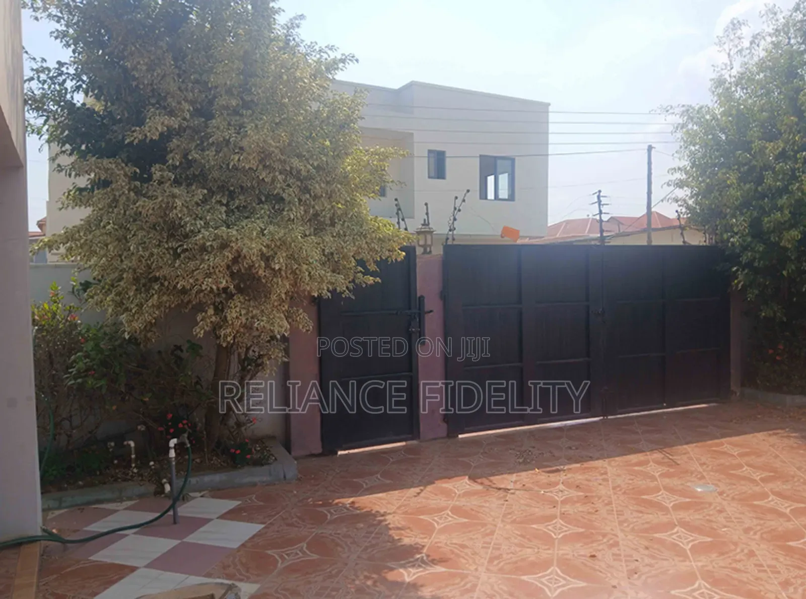 6bdrm House in Adjiriganor for sale in Adjiriganor
