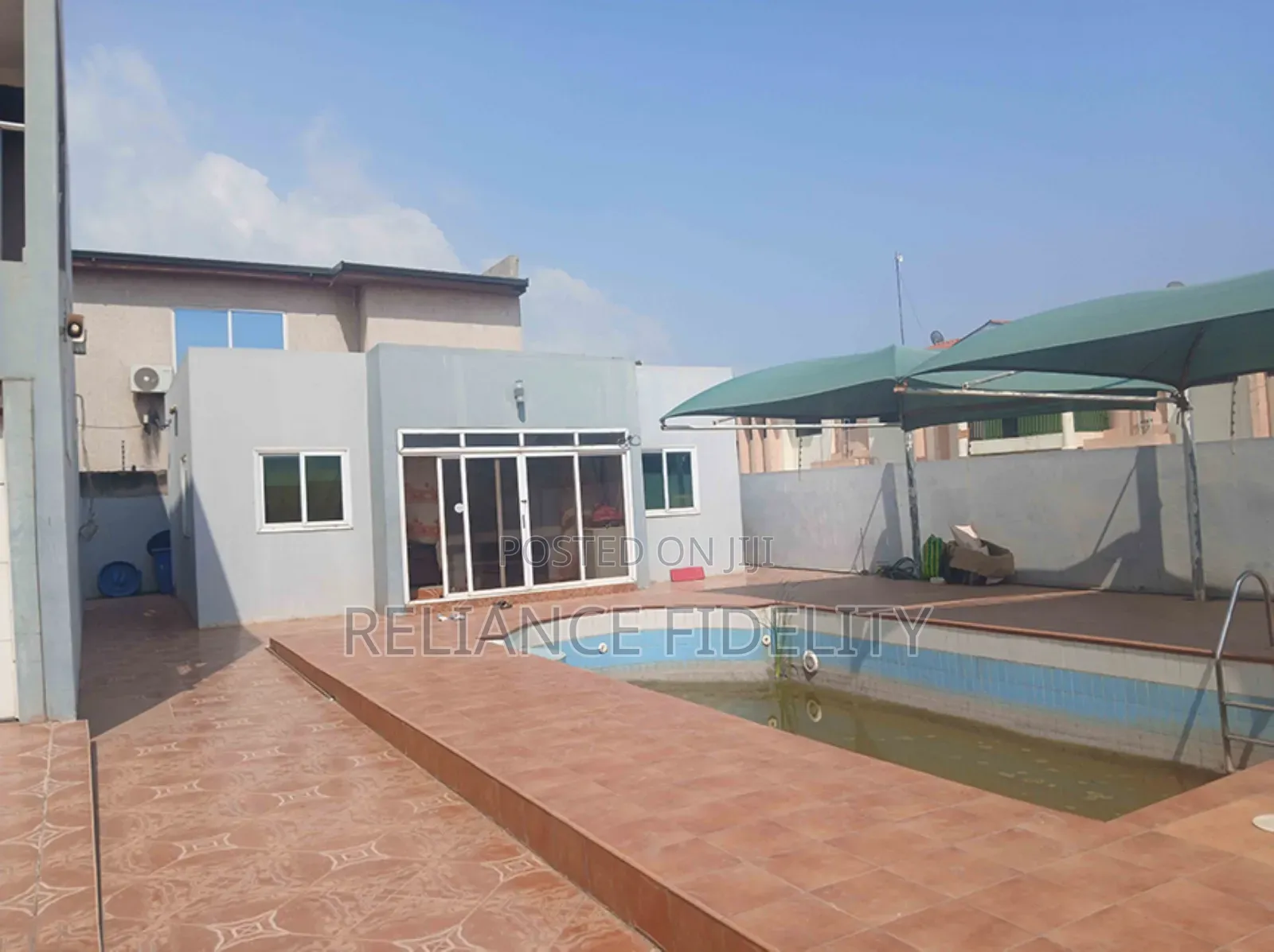 6bdrm House in Adjiriganor for sale in Adjiriganor