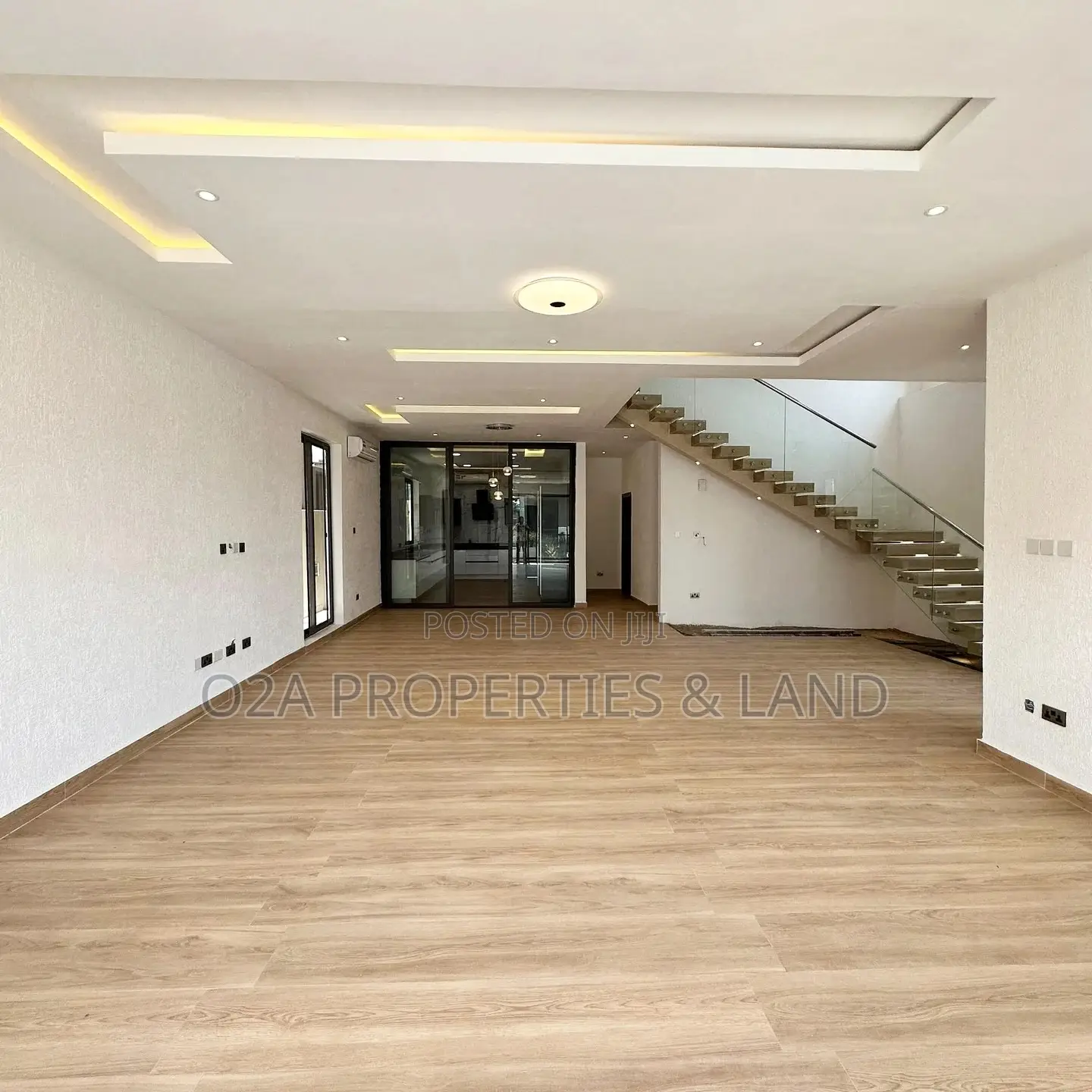 4bdrm House in Botwe School for sale in School Junction