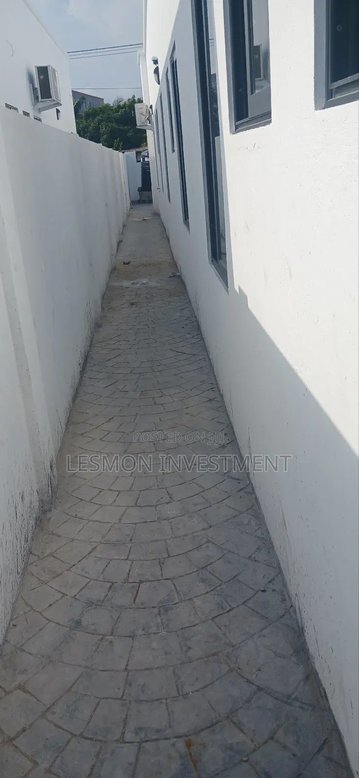 3bdrm House in Lesmon Investment, Spintex for sale in Spintex