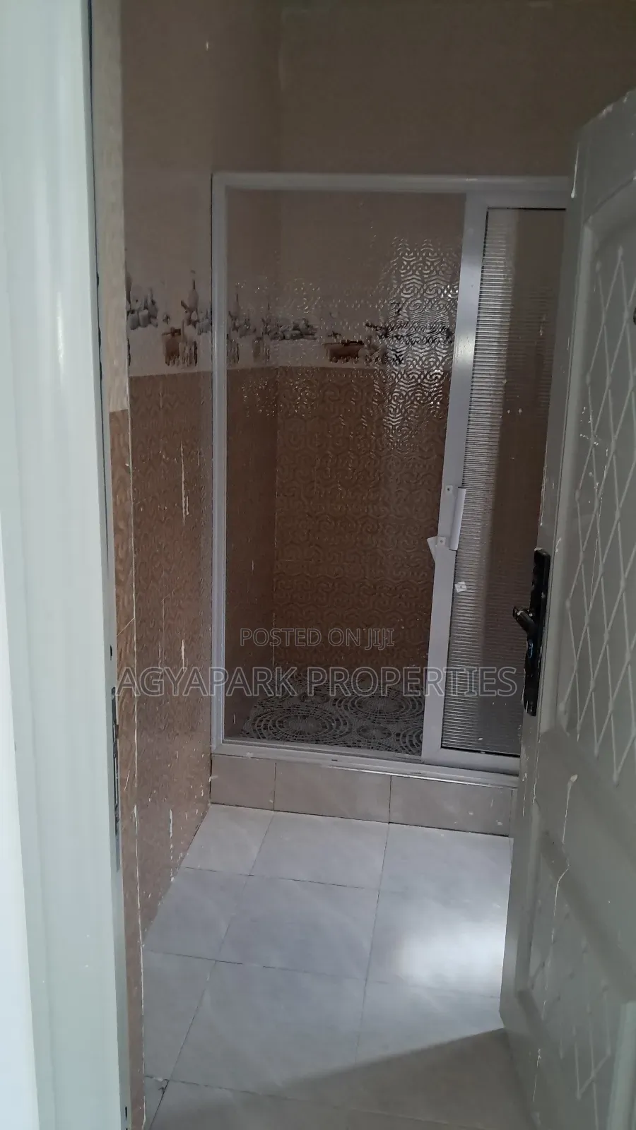 7bdrm House in Acp, Kwabenya for rent in Kwabenya