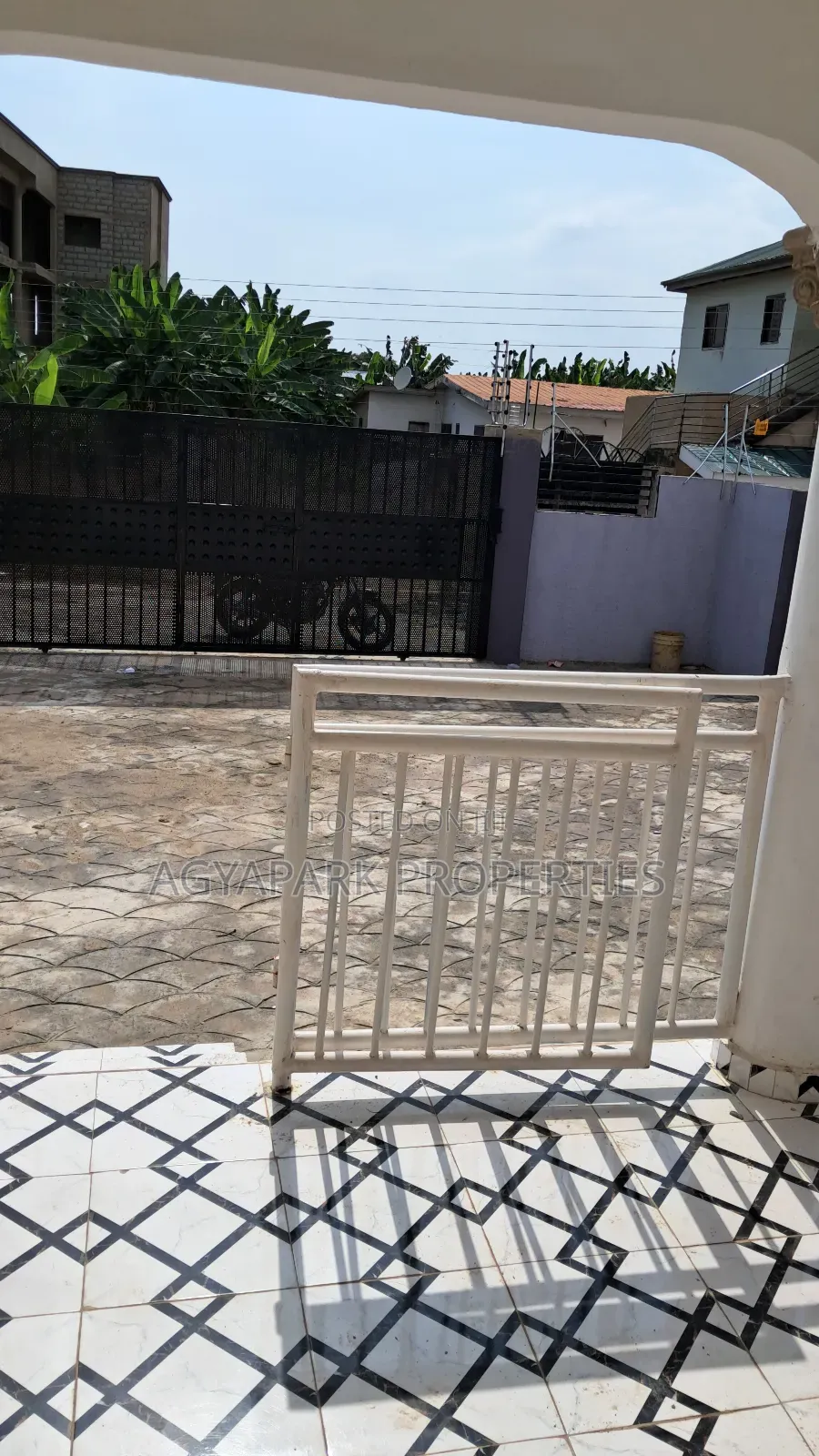4bdrm House in Pokuose, Pokuase for rent in Pokuase