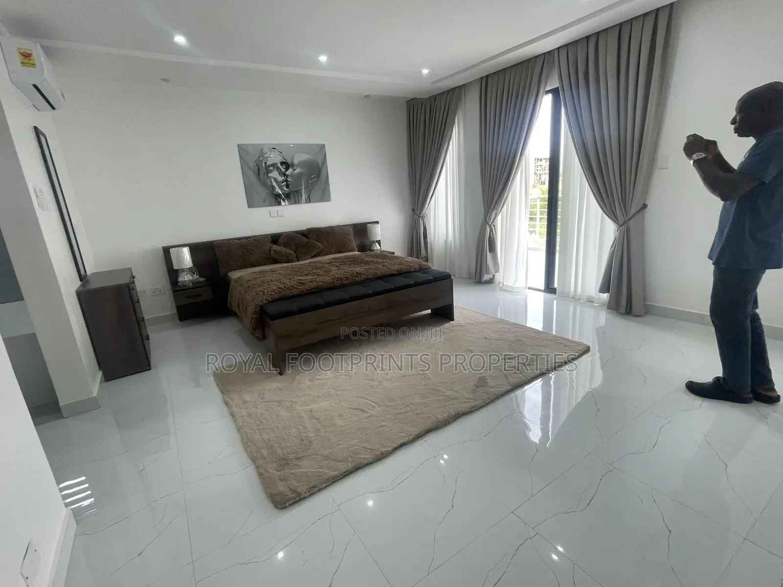 Furnished 4bdrm House in Luxelooks Properties, East Legon for sale in East Legon