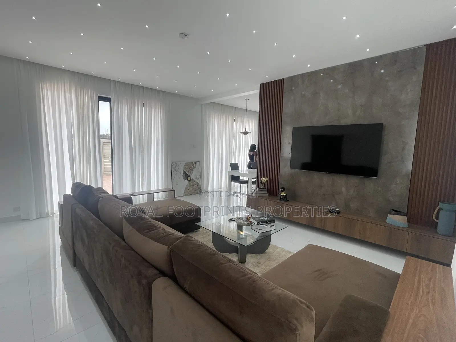 Furnished 4bdrm House in Luxelooks Properties, East Legon for sale in East Legon