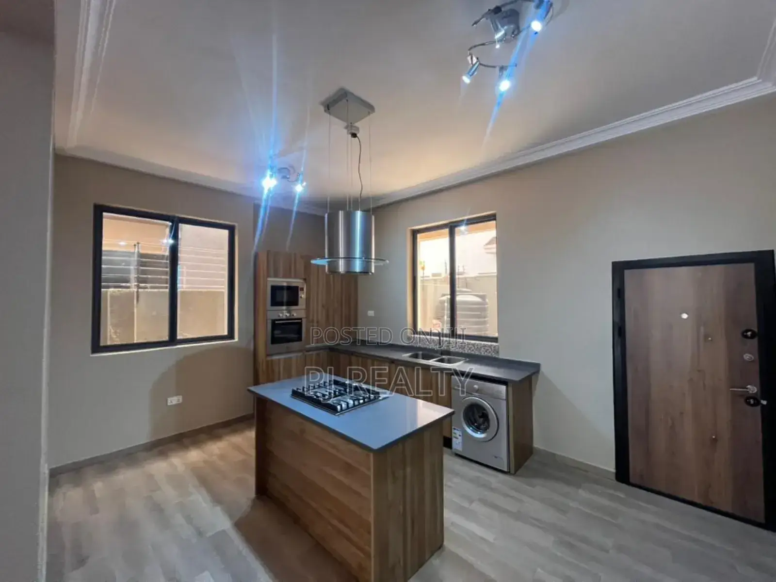 3bdrm House in Trasaco Road, East Legon for rent in East Legon