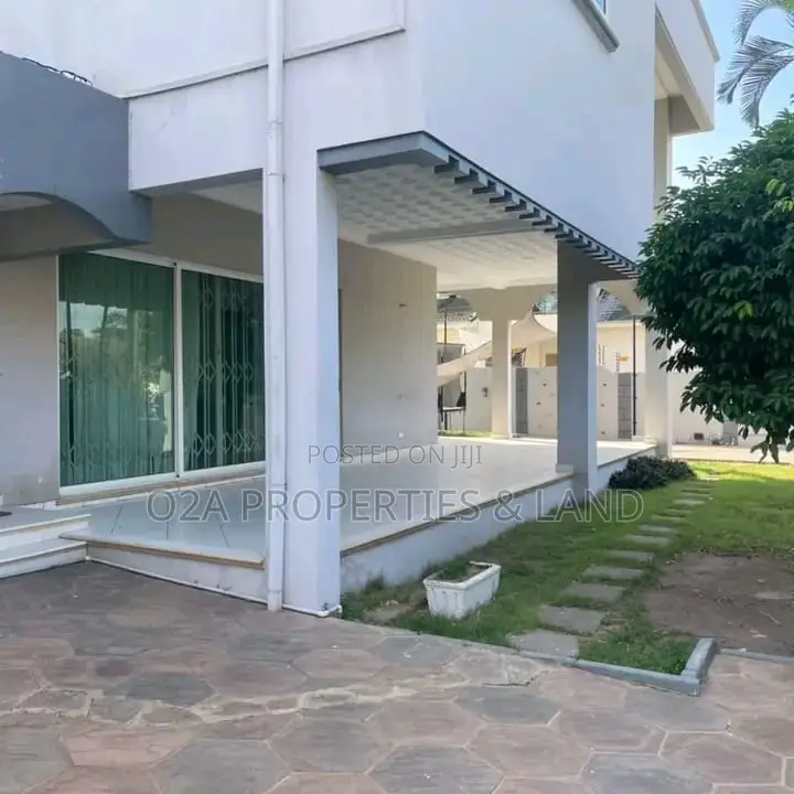 4bdrm House in East Legon, Bawaleshie for rent in Bawaleshie