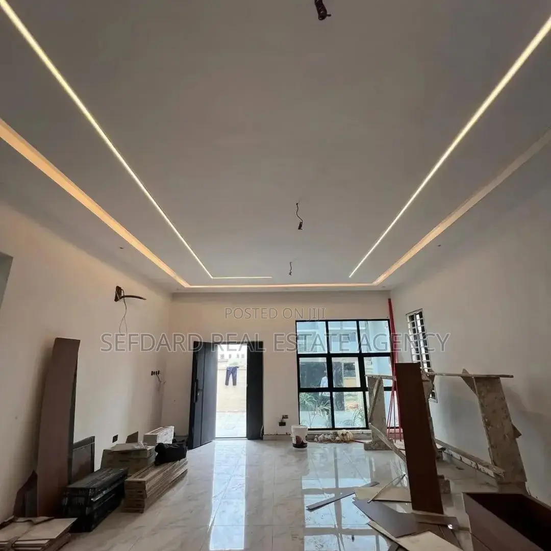 4bdrm House in Ashomang Estate for sale in Ashomang Estate