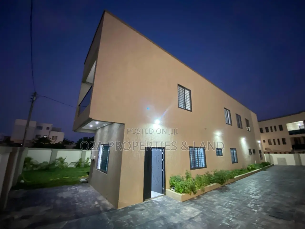 5bdrm Townhouse/Terrace in Tseaddo, Lake Side Estate for sale in Lake Side Estate