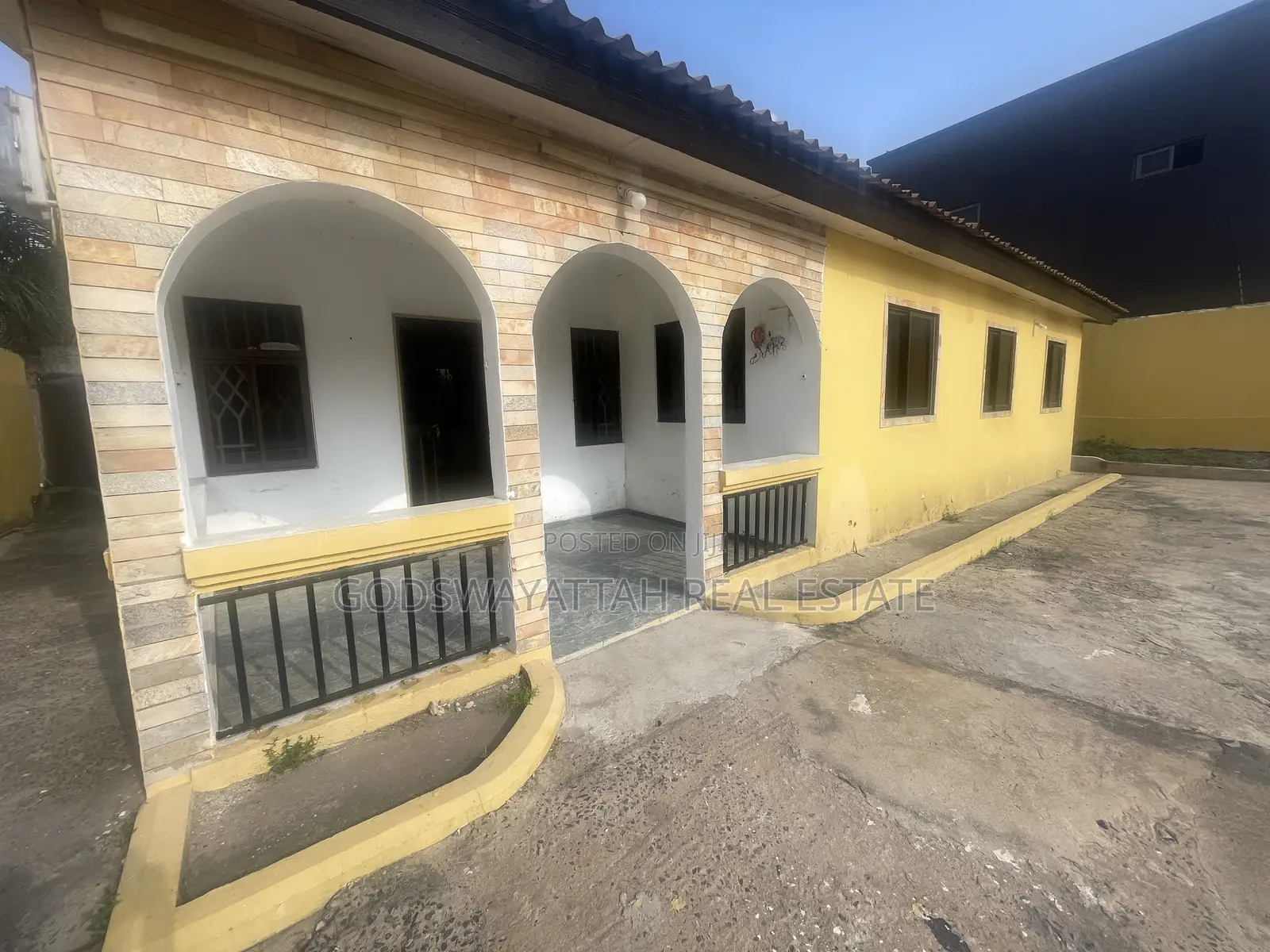 2bdrm House in East Legon, Adjiriganor for rent in Adjiriganor