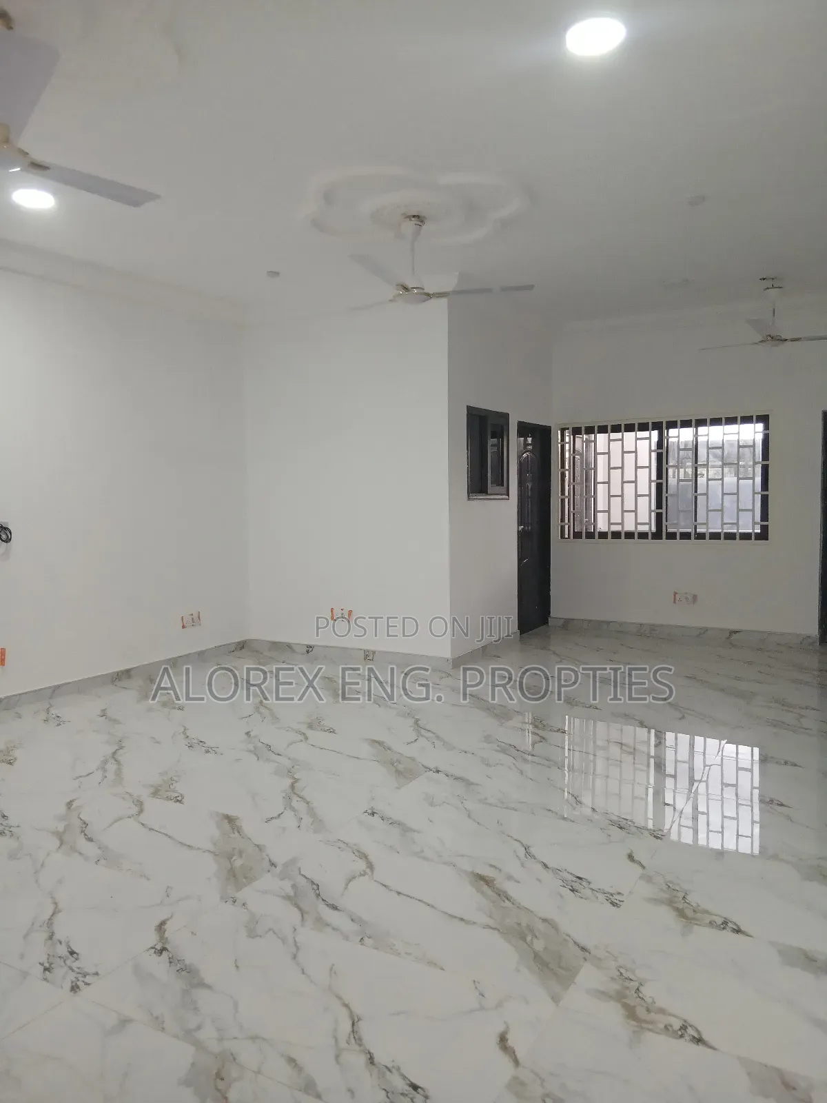 3bdrm Apartment in Air Contained, Adenta for rent in Adenta