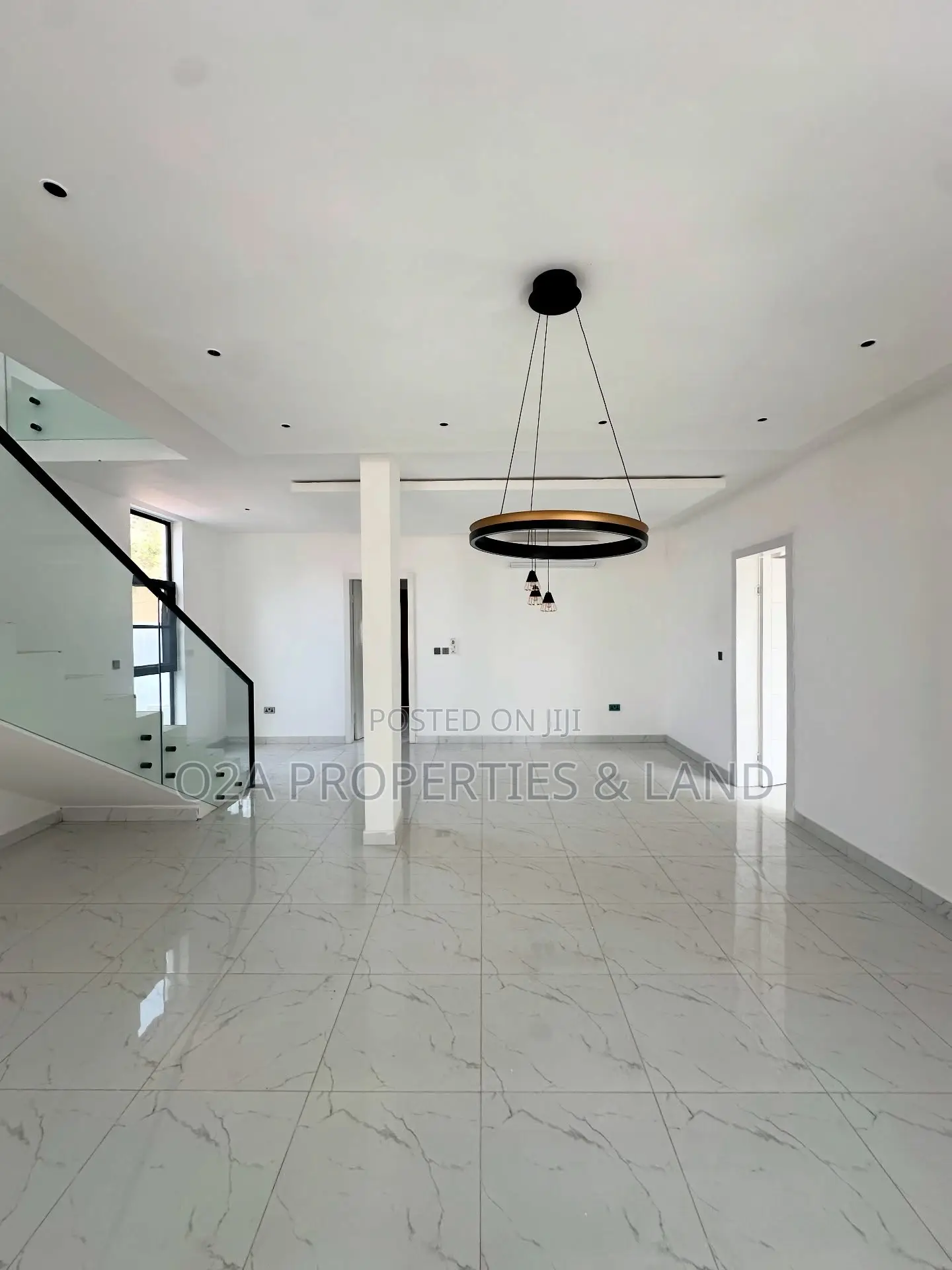4bdrm House in Adenta, Barrier for sale in Barrier