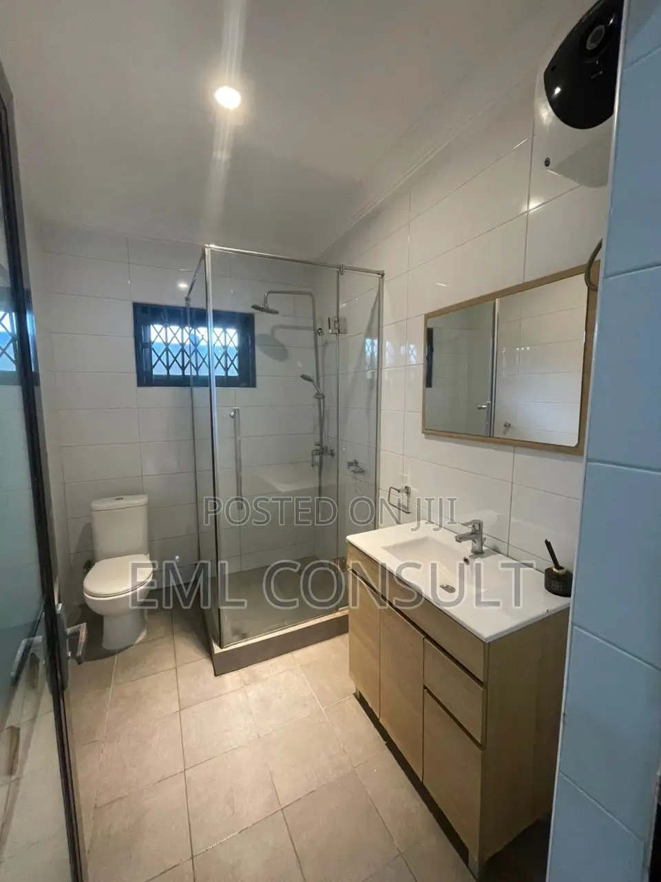 4bdrm Apartment in Spintex for sale in Spintex