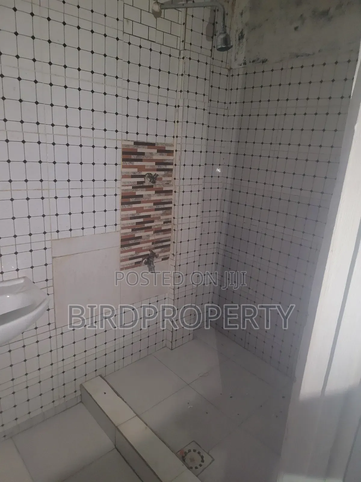 1bdrm Apartment in Birdproperty, Ashaley Botwe for rent in Ashaley Botwe