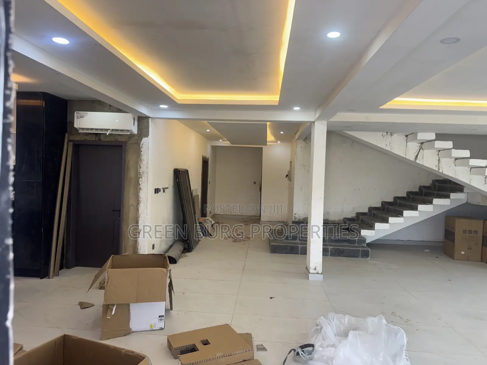 4bdrm House in Green, East Legon for sale in East Legon