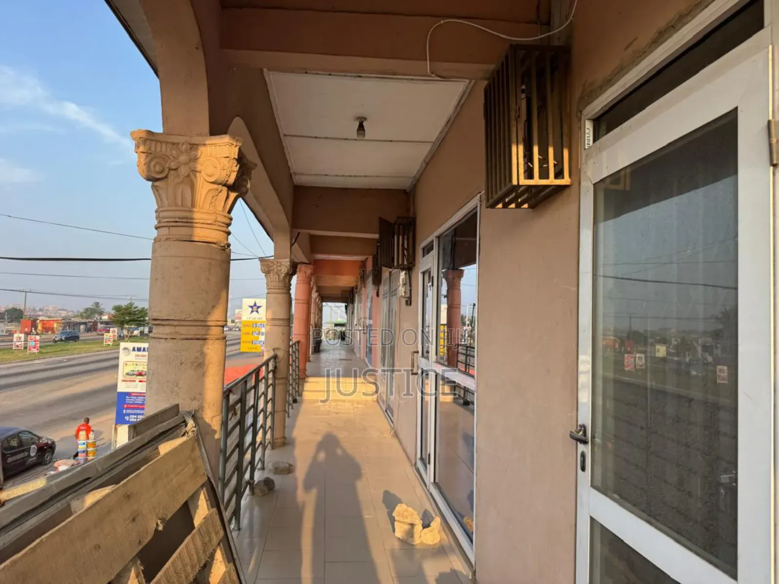 5 Beds House With 16 Shops Ablekuma in Fan Milk