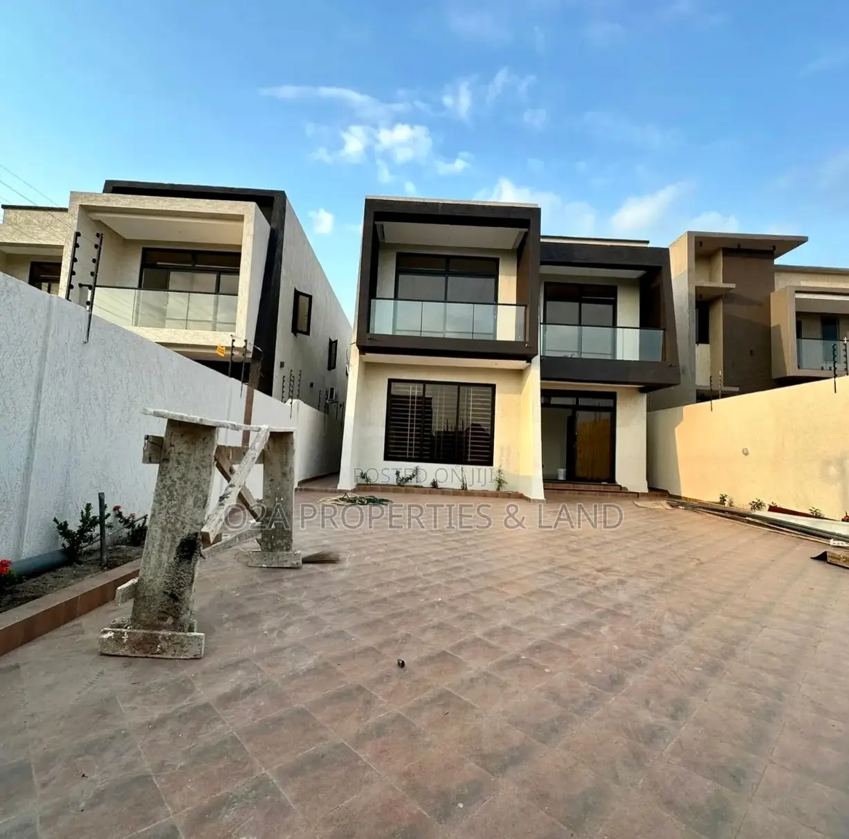4bdrm House in East Legon Hills for sale in New Legon