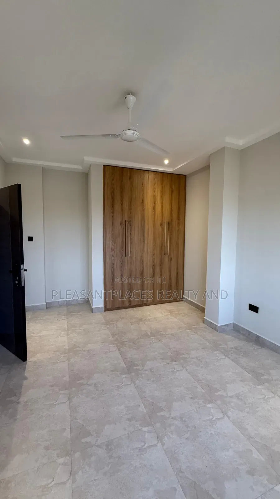 2bdrm Apartment in Pleasantplaces, Spintex for rent in Spintex