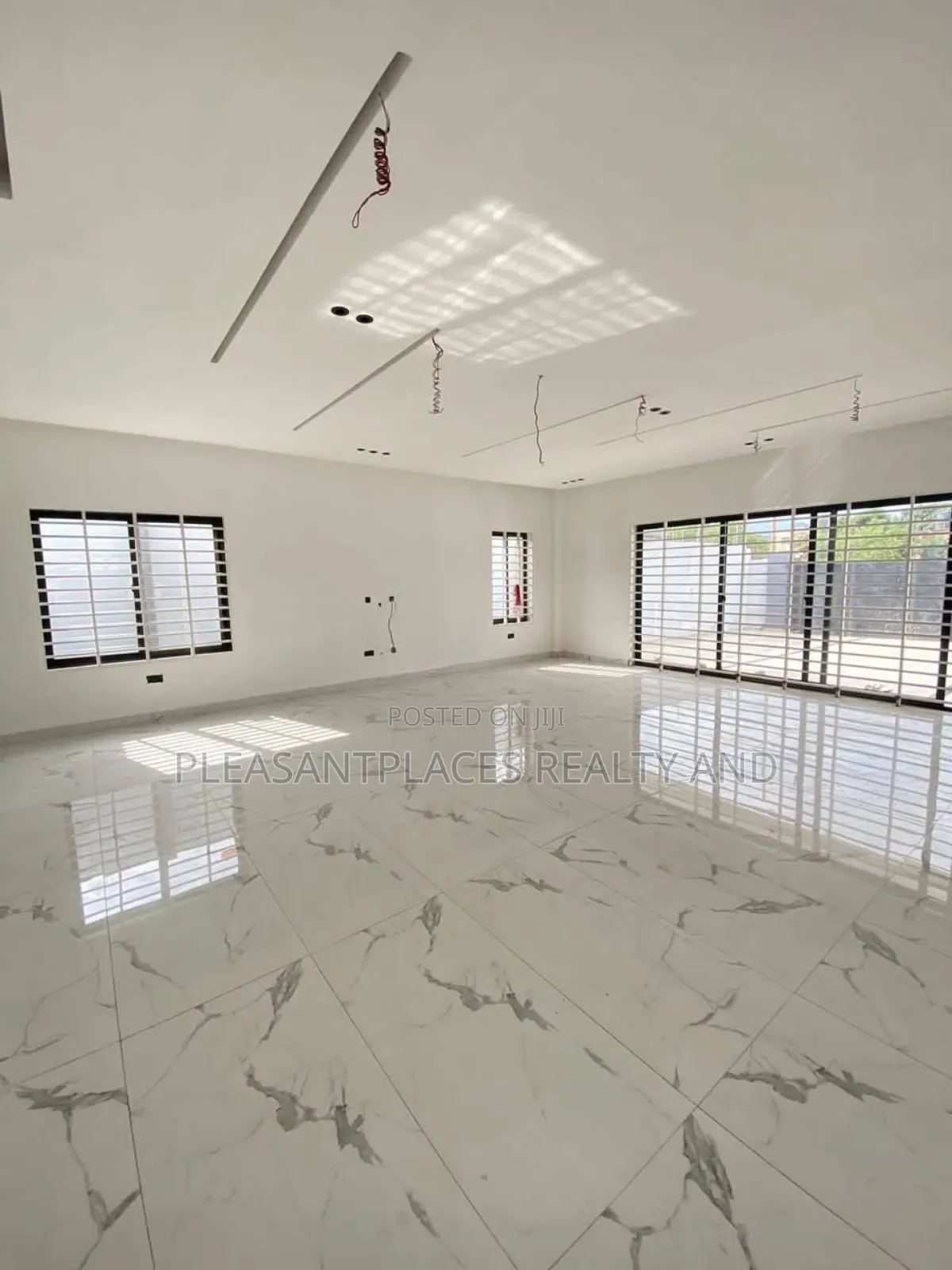 4bdrm House in Pleasantplaces, Oyarifa for sale in Oyarifa
