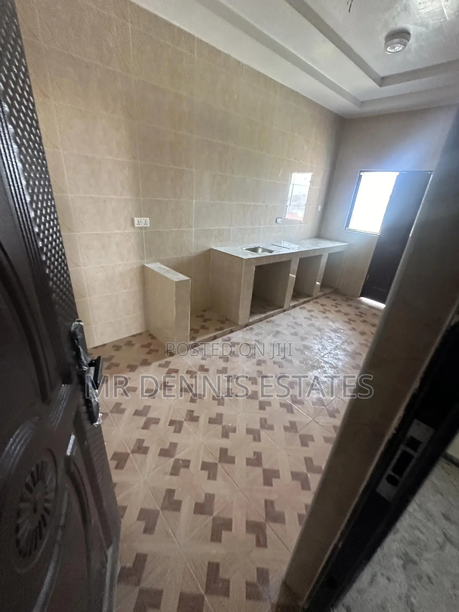 2bdrm Apartment in Mr Dennis Estates, West Hills Mall Area for rent in West Hills Mall Area