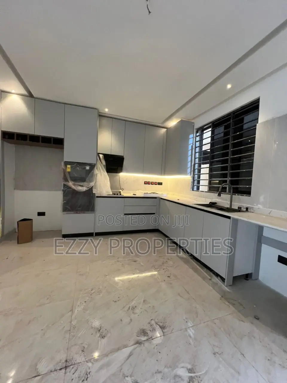 2bdrm Duplex in Ashaley Botwe for rent in Ashaley Botwe