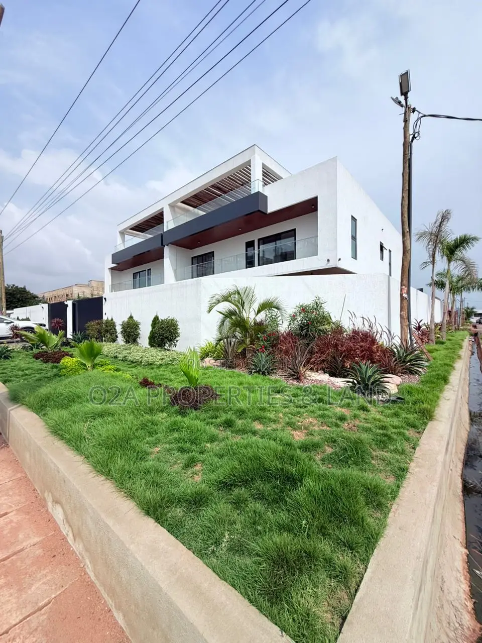 5bdrm House in Tse Addo, Tseaddo for sale in Tseaddo