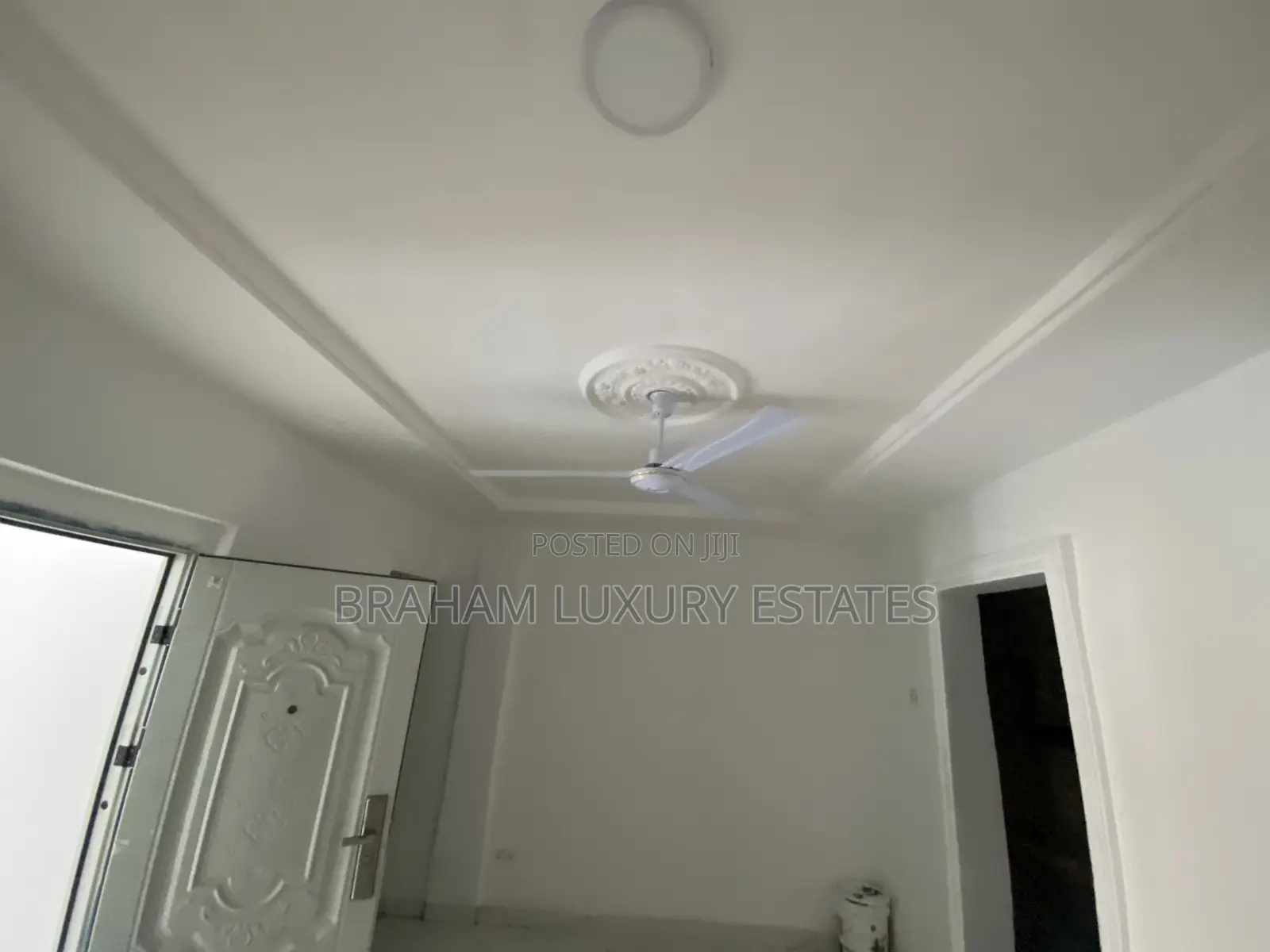 1bdrm Apartment in Braham Luxury, Spintex for rent in Spintex