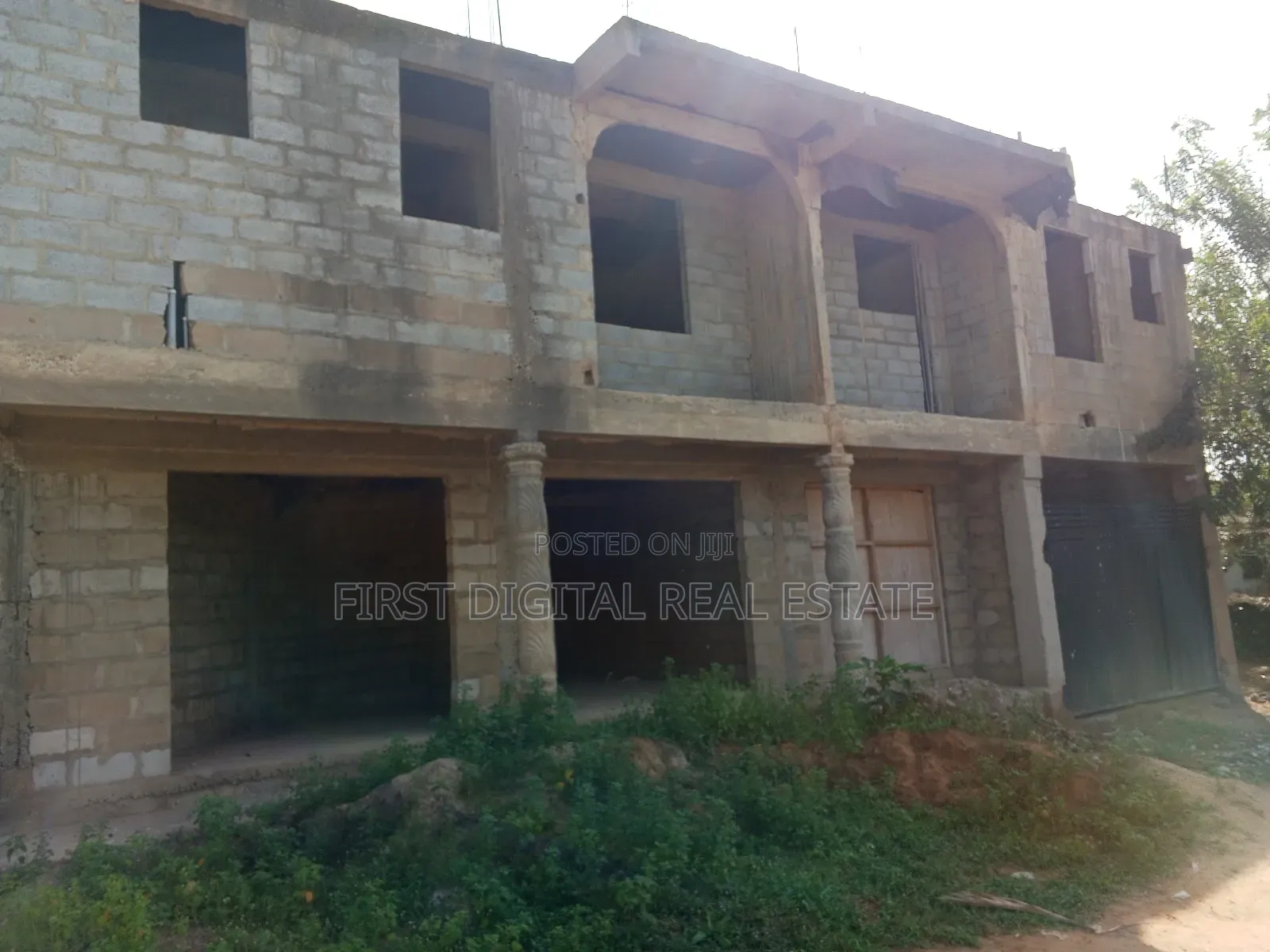 6 Bedroom and 3 Stores for Sale in Kasoa Cp in Kasoa