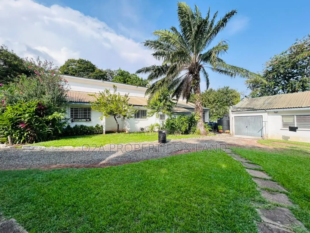 4bdrm House in Cantonments, Acquinas for rent in Acquinas