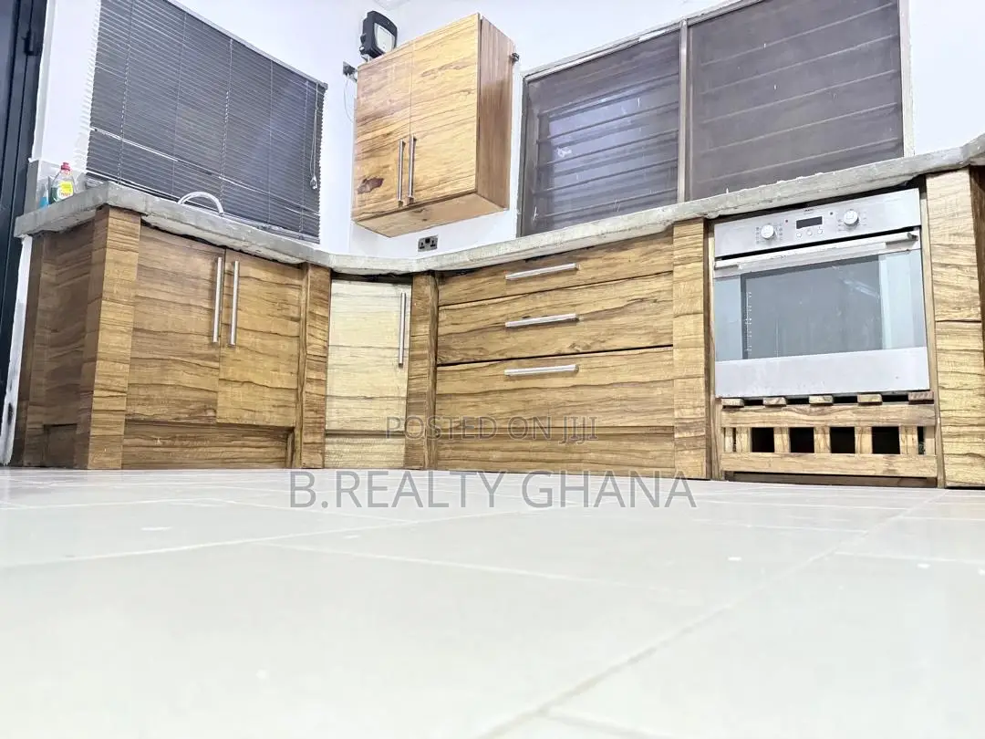 3bdrm Bungalow in Airport Residential Area for rent in Airport Residential Area