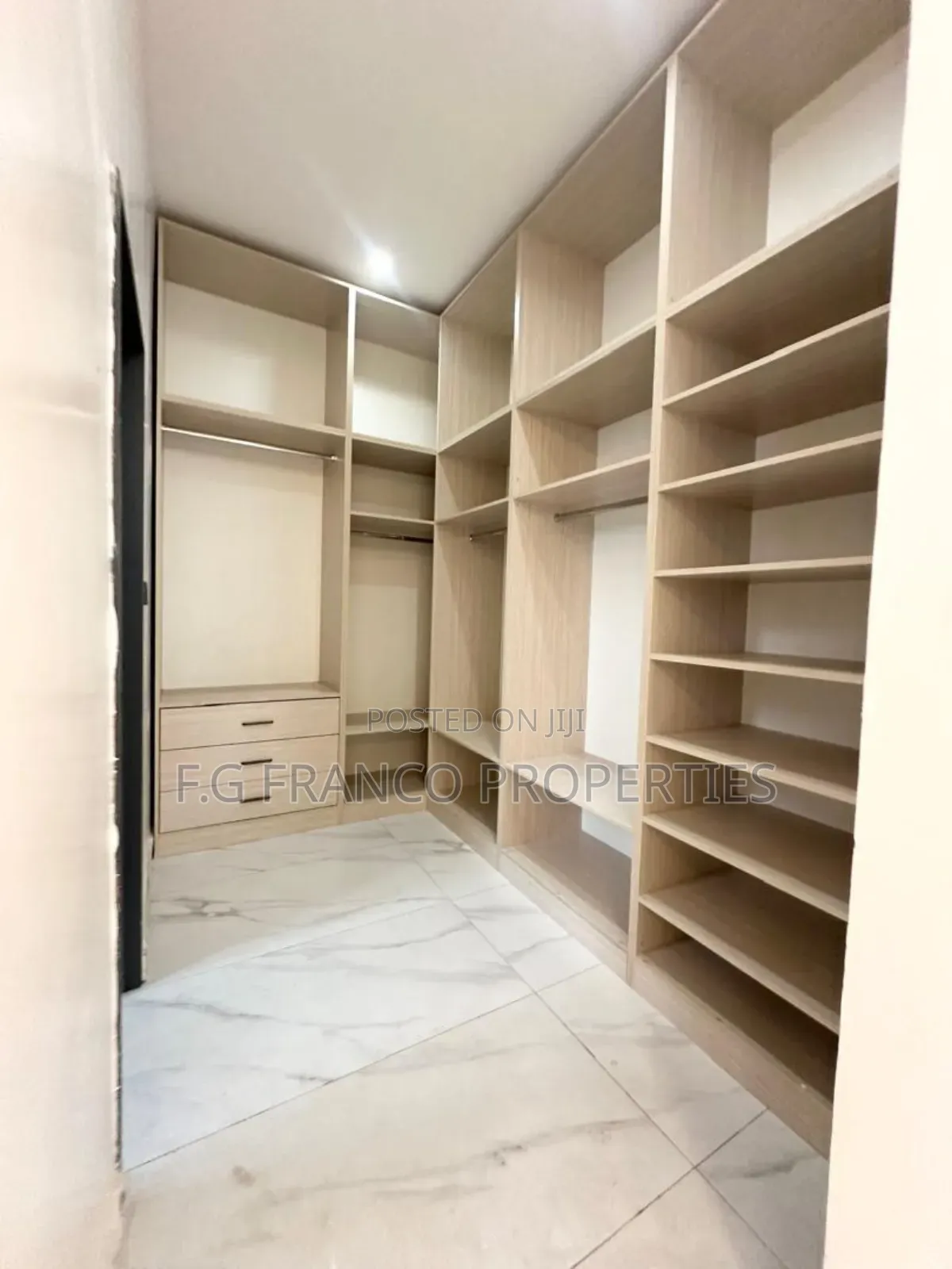 3bdrm Apartment in Kg Franco Properties, Spintex for rent in Spintex