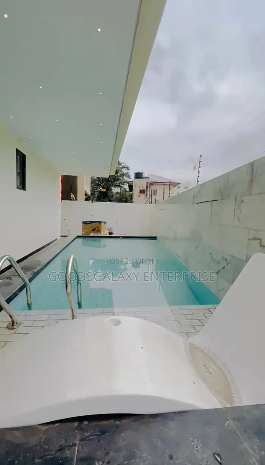 5bdrm Mansion in Accra Metropolitan for sale in Accra Metropolitan