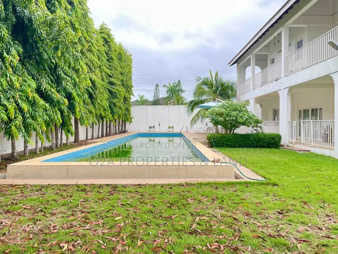 5bdrm House in Airport Hills for sale in Airport Residential Area