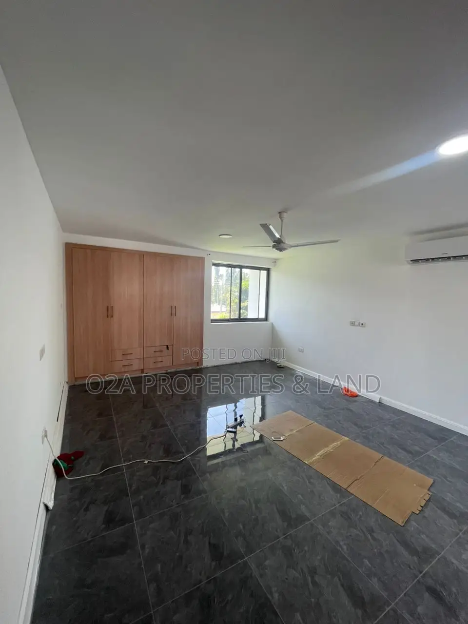 4bdrm House in Cantonments, Acquinas for rent in Acquinas