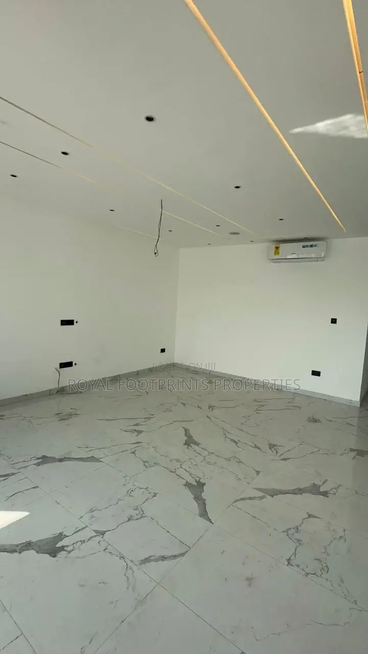 4bdrm House in Luxelooks Properties, Ashaley Botwe for sale in Ashaley Botwe