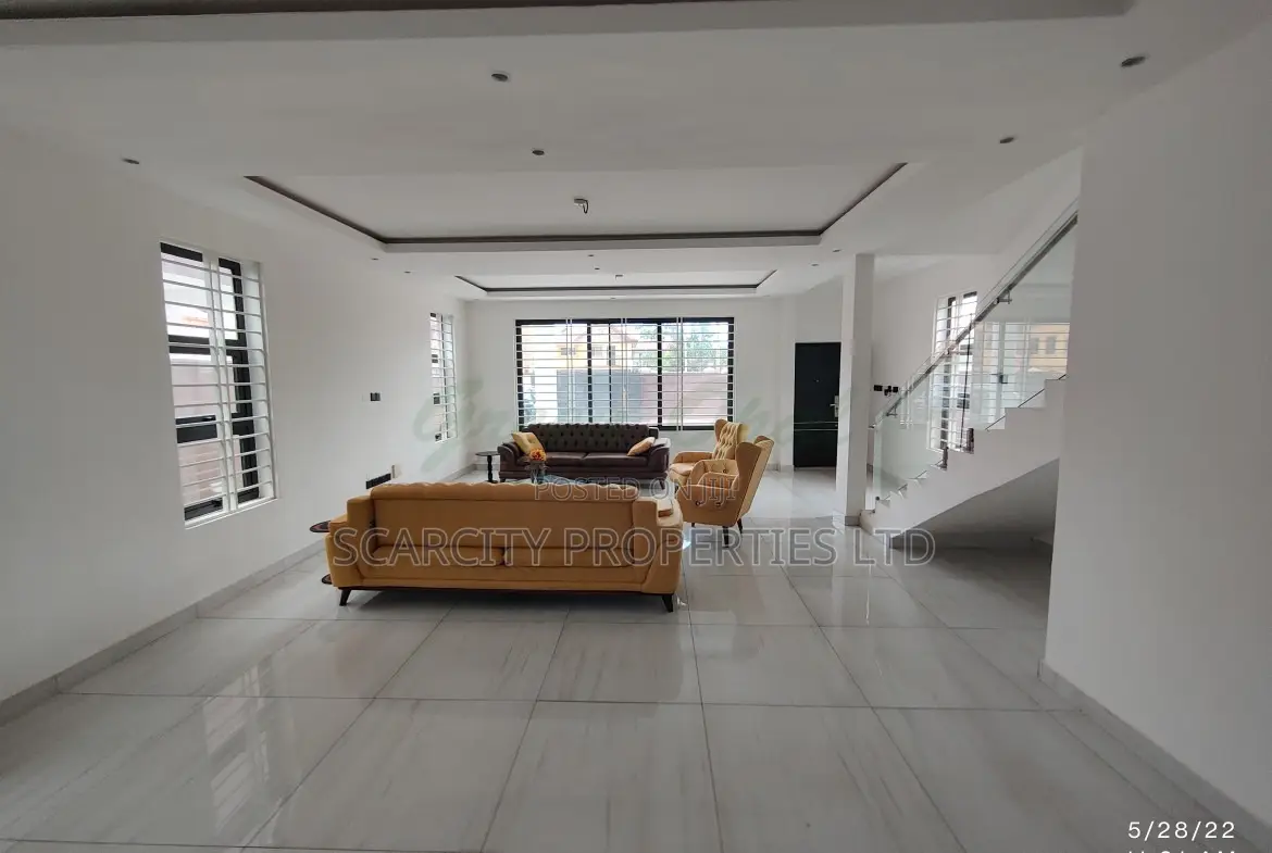 4bdrm House in A&C Mall Area for sale in A&C Mall Area