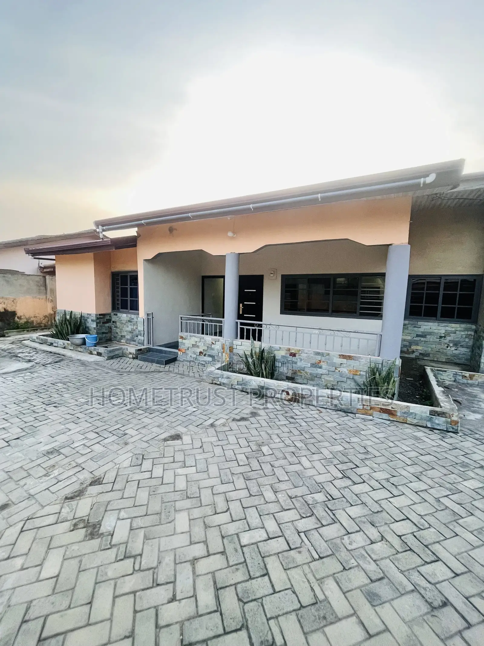 3bdrm Bungalow in Home Trust, Amasaman for sale in Amasaman
