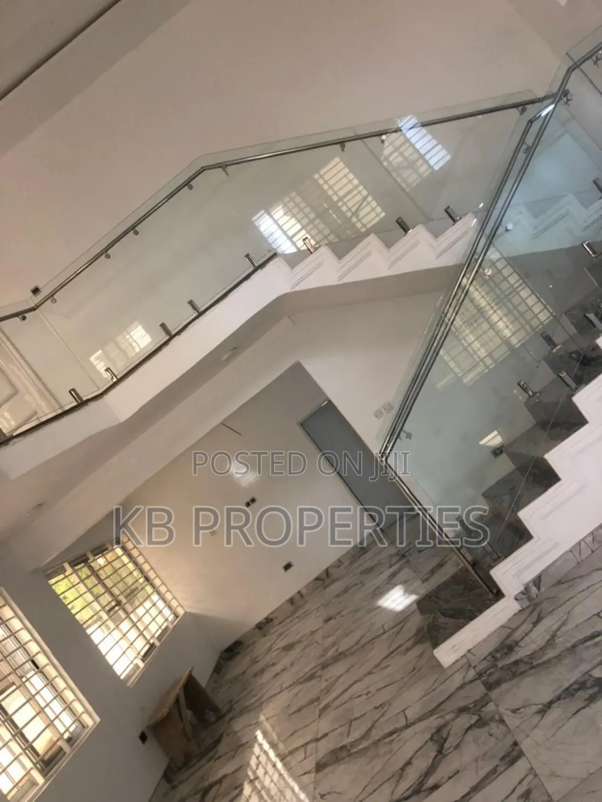 5bdrm Duplex in Kb Properties, Community 25 for rent in Community 25