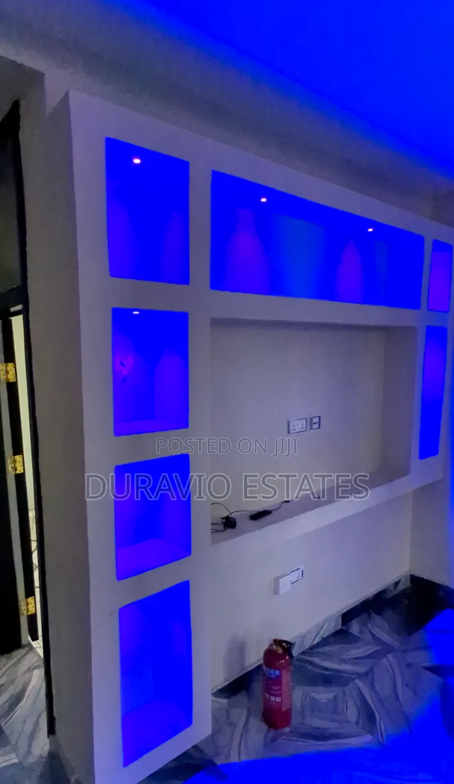 6bdrm House in Abrepo, Adjacent, Kumasi Metropolitan for sale in Kumasi Metropolitan