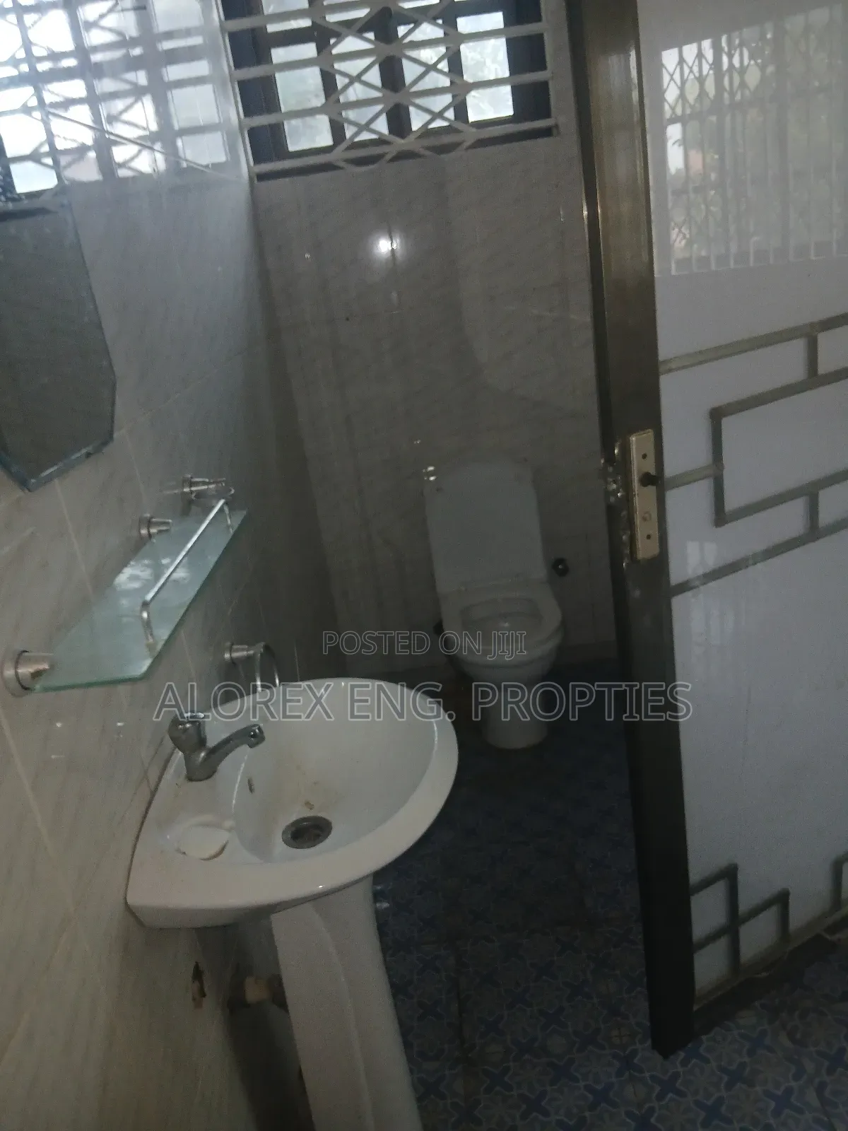 2bdrm Apartment in Teiman, Oyarifa for rent in Oyarifa