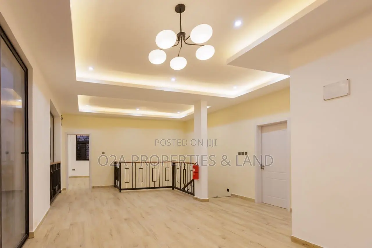 4bdrm House in East Legon, A&C Mall Area for rent in A&C Mall Area