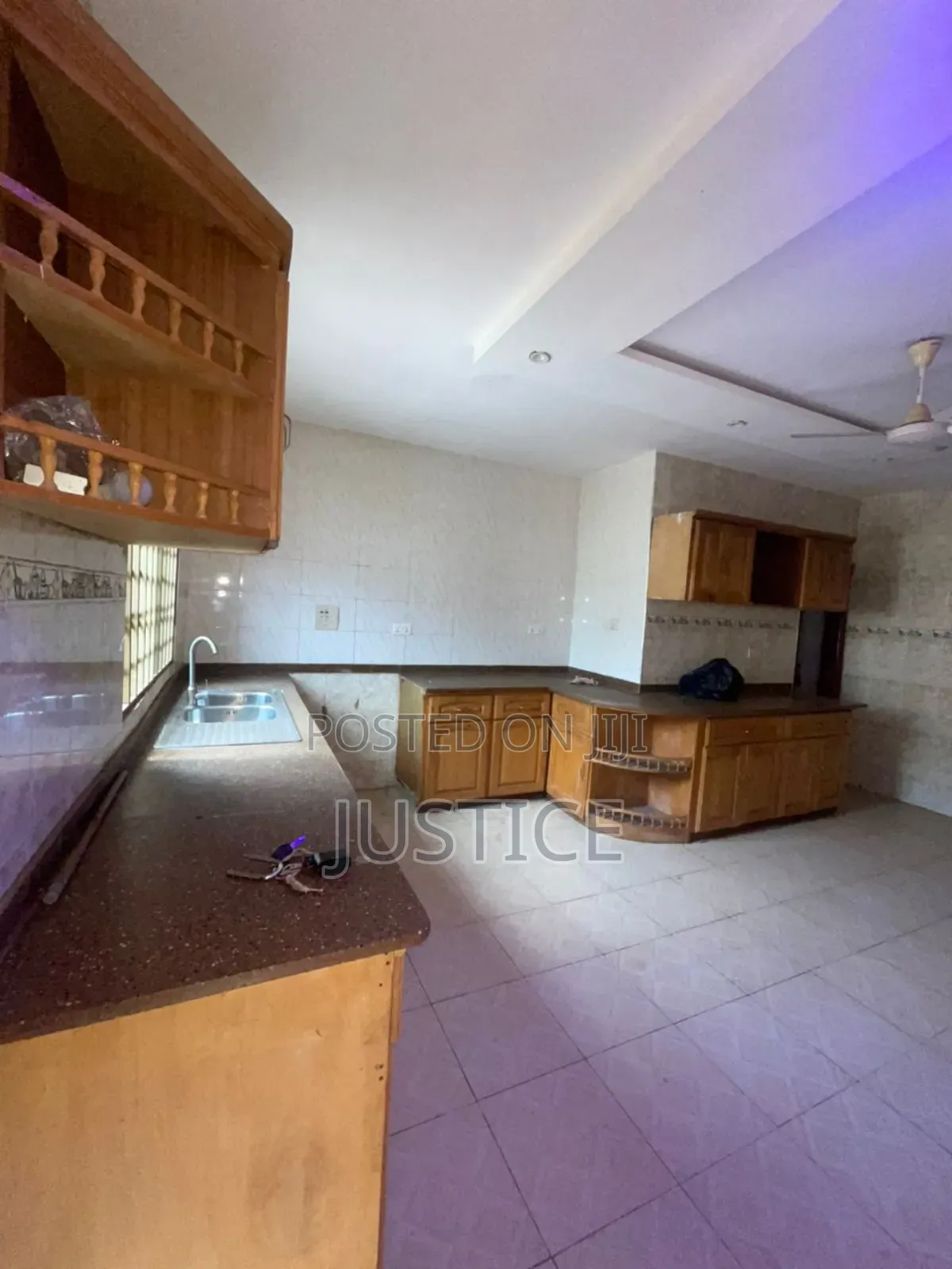 5bdrm House in Bortianor for rent in Bortiano