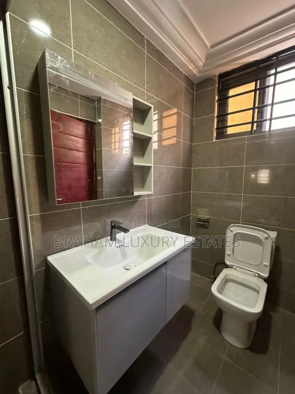 2bdrm Apartment in Braham Luxury, Lashibi for rent in Lashibi