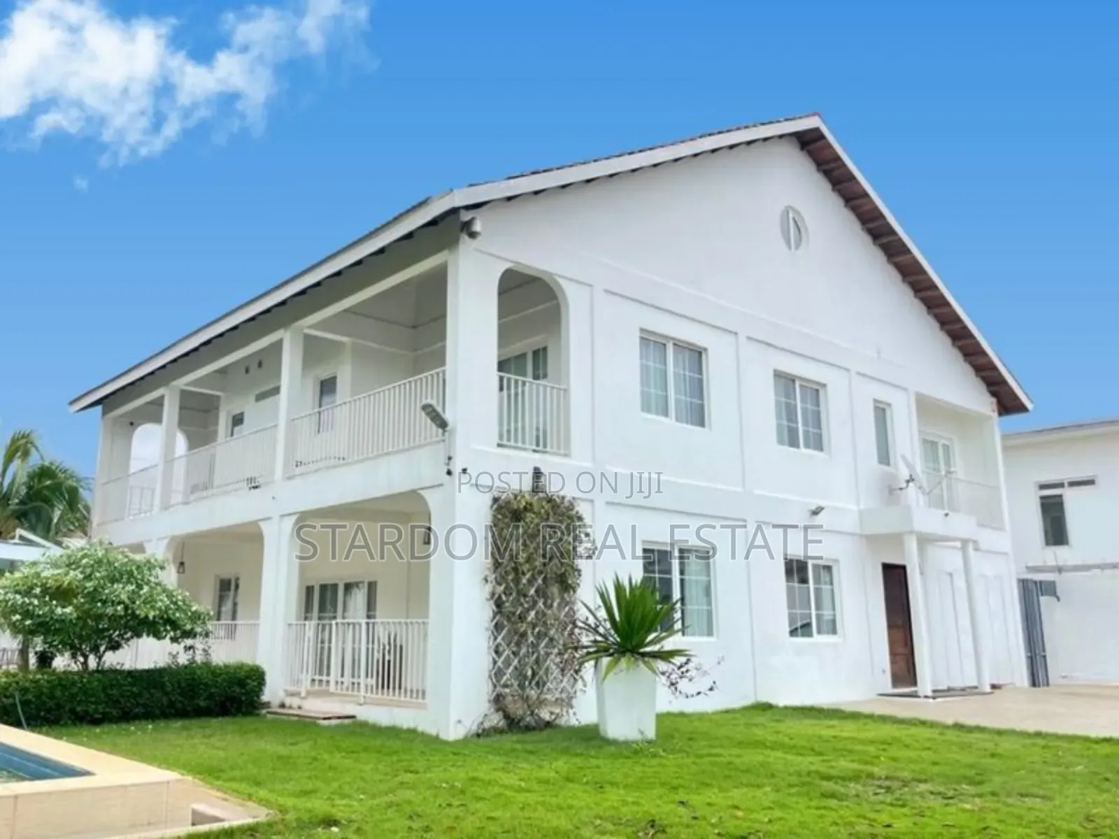 Furnished 4bdrm Mansion in Airport Hills for sale in Airport Residential Area