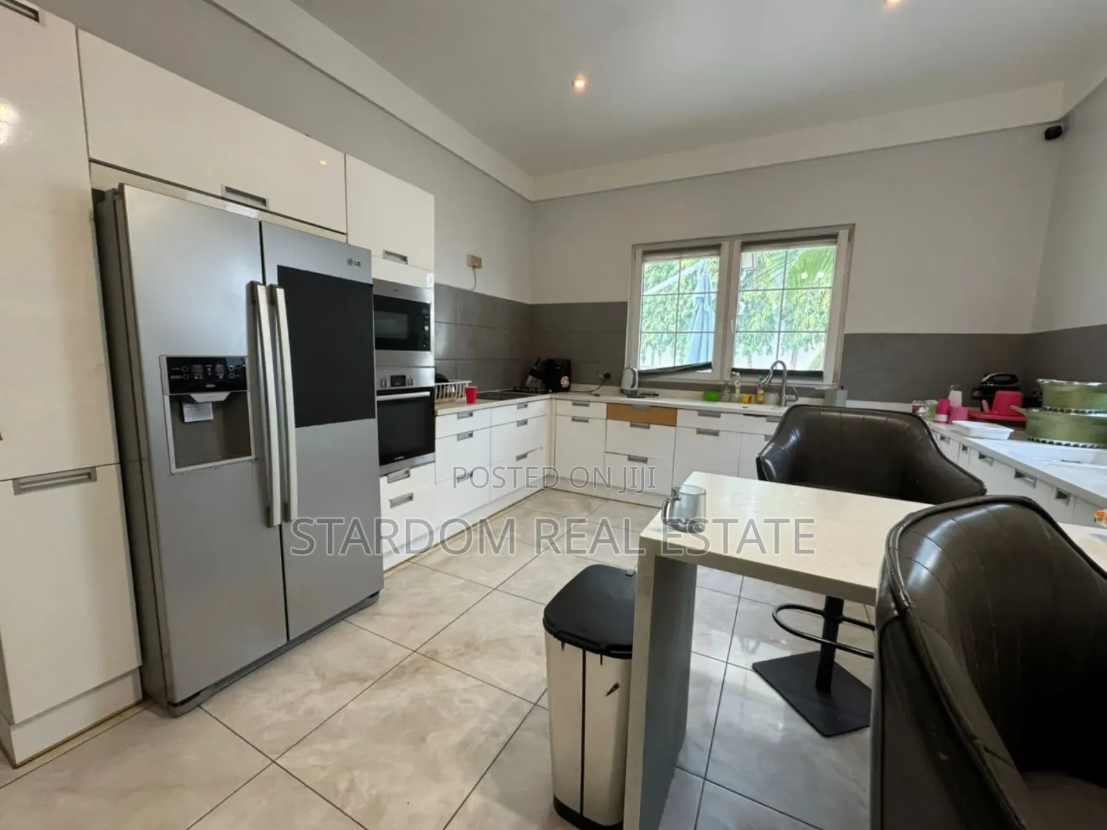 Furnished 4bdrm Mansion in Airport Hills for sale in Airport Residential Area
