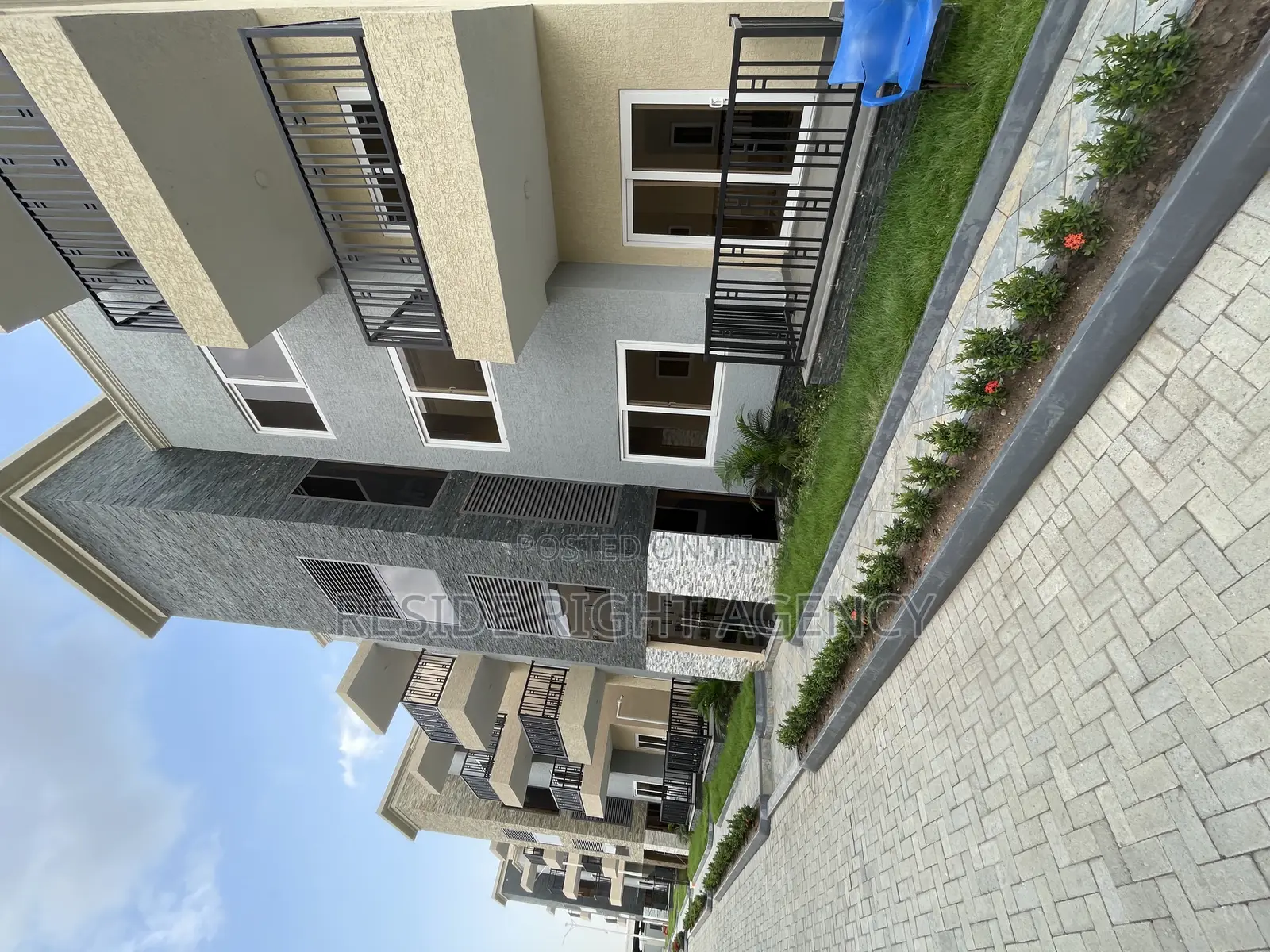 2bdrm Apartment in Grid Villa, Pokuase for rent in Pokuase