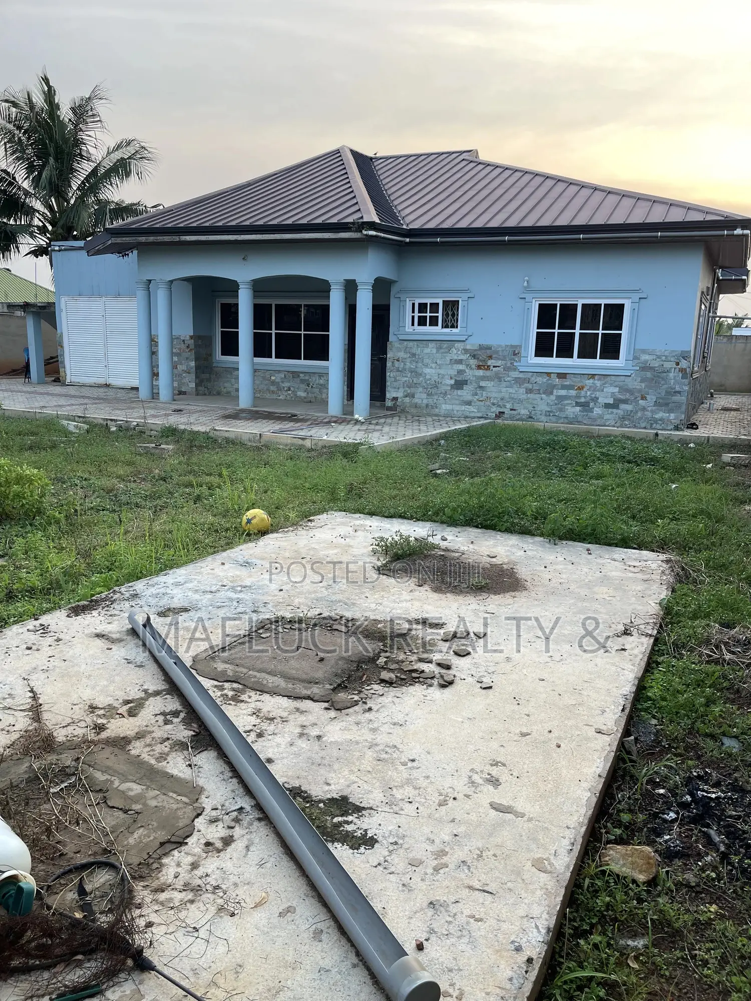 4bdrm House in New Legon for sale in New Legon