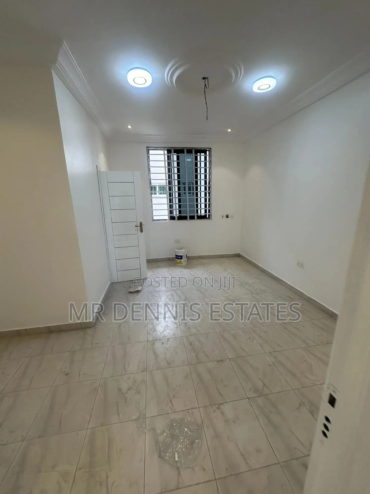 1bdrm Room & Parlour in Westhills Mall for rent in West Hills Mall Area
