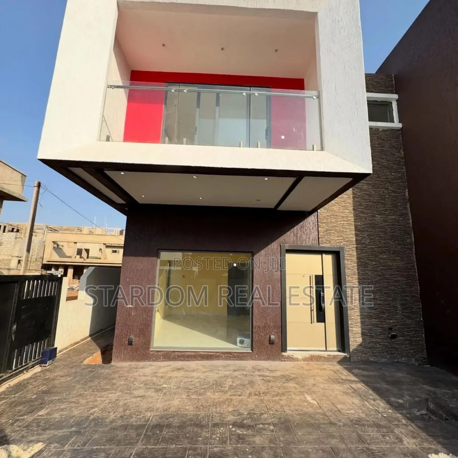 3bdrm Duplex in East Legon Hills for sale in East Legon